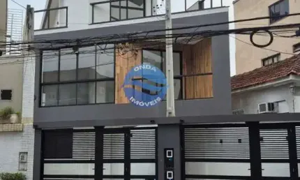 Casa duplex a venda em Santos no Embaré, nova, fino acabamento.