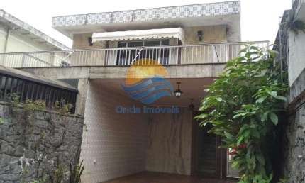Casa sobreposta a venda em Santos no Boqueirão (Alta)