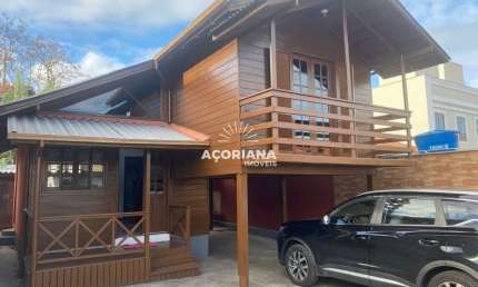 Casa com 2 quartos para alugar na Servidão Dunas da Joaquina, 345, Rio Tavares, Florianópolis