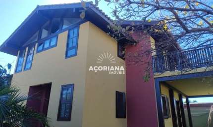 Casa com 3 quartos para alugar na Servidão dos Artistas, 216, Rio Tavares, Florianópolis