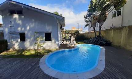 Casa com 3 quartos para alugar na Humberto Rohden, 882, Campeche, Florianópolis