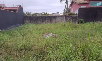 Terreno para Venda em Itanhaém / SP no bairro Jardim Lindomar