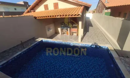 Casa para Venda em Itanhaém / SP no bairro Jardim Jamaica