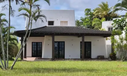 Casa a venda com 5 dormitórios sendo 2 suítes no Cibratel em Itanhaém