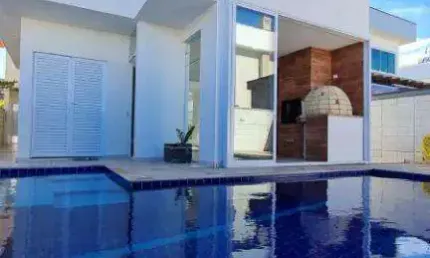 Casa Alto Padrão para Venda em Itanhaém / SP no bairro Jardim Guacyra
