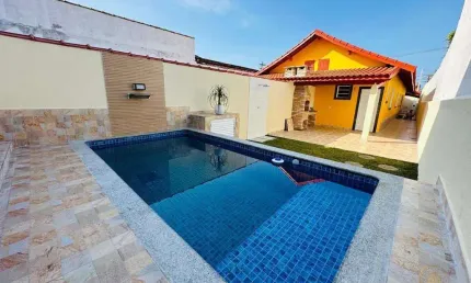 Casa 3 dormitórios para Venda em Mongaguá / SP no bairro Flórida Mirim