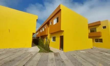 Sobrado à venda com 2 dormitórios com 2 suítes no bairro Campos Elíseos, Itanhaém / SP
