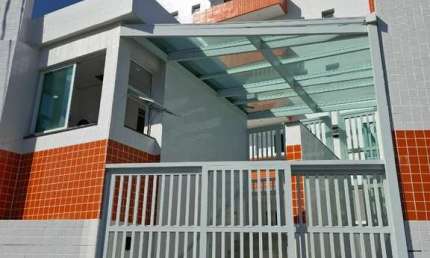 Apartamento, 2 dormitórios, sendo 1 suíte, frente ao mar no bairro Suarão em Itanhaém / SP