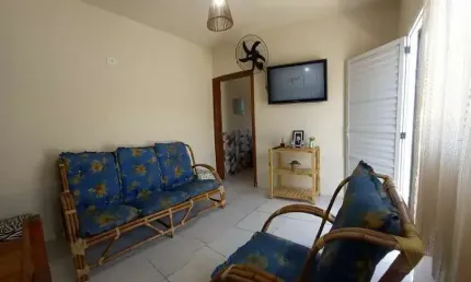 Casa com 2 dormitórios, sendo 1 suíte no JD Jamaica, Itanhaém/SP