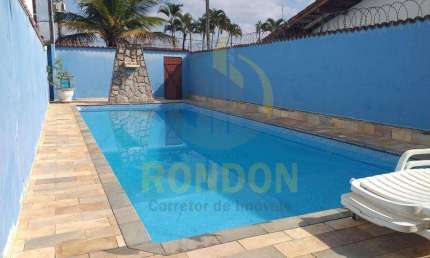 Casa com 4 dormitórios para Venda em Itanhaém / SP no bairro Belas Artes