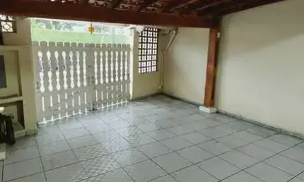 Casa com 2 dormitórios sendo 1 suíte no Belas Artes em Itanhaém / SP