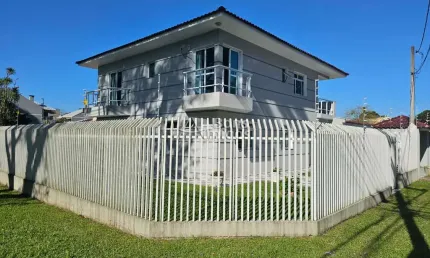 Casa com 5 quartos à venda na Rua Comendador Alfredo Munhoz, Jardim Social, Curitiba, 271 m2 por R$ 2.300.000