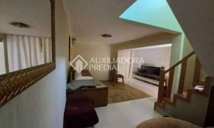 Casa em condomínio fechado com 4 quartos à venda na Rua Nelson Patrizzi, 195, Rudge Ramos, São Bernardo do Campo, 165 m2 por R$ 650.000