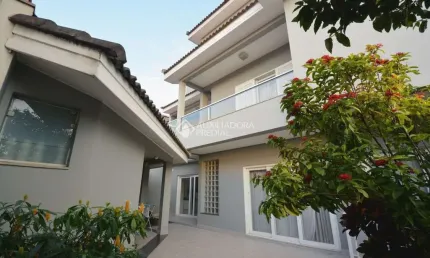 Casa com 4 quartos à venda na DOS MAINAS, 102, Independência, São Bernardo do Campo, 670 m2 por R$ 2.600.000