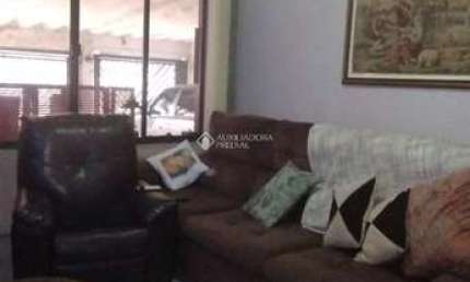 Casa com 2 quartos à venda na Avenida Anita Franchini, 402, Santa Terezinha, São Bernardo do Campo, 171 m2 por R$ 740.000