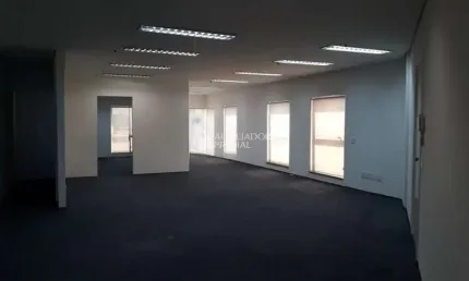 Sala comercial à venda na Avenida Francisco Prestes Maia, 275, Centro, São Bernardo do Campo, 130 m2 por R$ 533.000