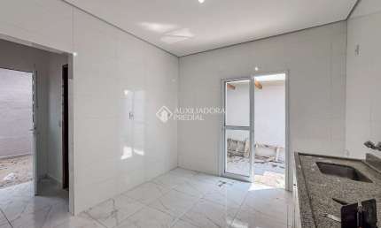 Casa com 2 quartos à venda na Rua Guarulhos, 7, Vila Camilópolis, Santo André, 107 m2 por R$ 530.000