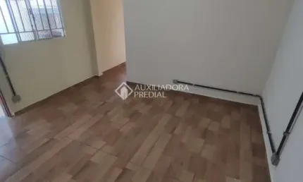 Casa em condomínio fechado com 5 quartos à venda na Rua Guarujá, 60, Vila Clarice, Santo André, 217 m2 por R$ 500.000