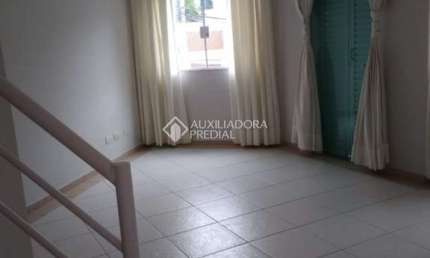 Casa com 3 quartos à venda na Rua Lorena, 5, Vila Alice, Santo André, 165 m2 por R$ 690.000