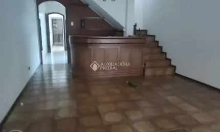 Casa com 3 quartos à venda na Rua São Geraldo, 36, Vila Scarpelli, Santo André, 168 m2 por R$ 615.000