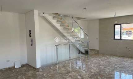 Casa com 2 quartos à venda na Rua Coimbra, 137, Vila Pires, Santo André, 117 m2 por R$ 565.000