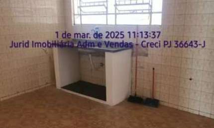 Casa térrea com 2 domitórios na Vila Dalila/SP - 01 vaga