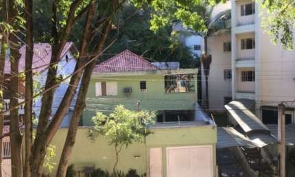 Imperdível Sobrado com piscina, à Venda em Taboão da Serra-SP, Bairro Parque Monte Alegre: 3 Quartos, 3 Suítes, 3 Salas, 4 Banheiros, 6 Vagas, 322m²