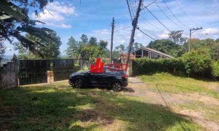 Itapecerica da Serra chácara a venda com terreno de 20,000,00 m²,1 casa com 2 dormitórios,2 salas,2 banheiros, casa de madeira, com 120 m²