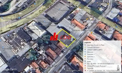 Terreno próximo estação do Capão Redondo com 20 x 30 = 600 m² Zoneamento ZEU pode construir 4 vezes o tamanho do terreno, tem uma casa de 300m²