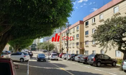 Apartamento à venda ao lado da estação do metrô C.Limpo:3 quartos, 2 salas, 2 banheiros, 1 vaga de garagem - 66,00 m² de área. Encontre seu novo lar!