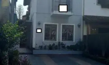 Condomínio sobrado com 3 dormitórios sendo 1 suíte,sala 3 ambientes,3 vagas,150 m²