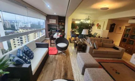 Apartamento com 3 dormitórios sendo 3 suíte 138 m² 3 vagas