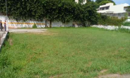 Terreno Próximo ao estádio do Morumbi com frente de 15 x 34 = 510 m²,bem localizado zoneamento ZCOR 1