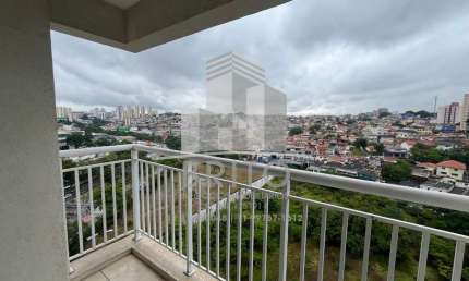 Apartamento à venda em frente a Fundação Bradesco. Andar alto, 01 vaga, 01 dormitório com armário planejado, sala ampla com varanda e vista livre