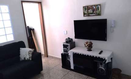 Apartamento tipo Kitnet próximo ao Metrô Santa Cecília, com varanda, área de serviço, elevador, cozinha com armários, pé direito alto
