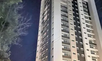 Apartamento 40m², 02 dormitórios, sala cozinha, banheiro e 01 vaga