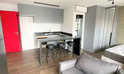 Apartamento Loft à venda 40m², totalmente mobiliado, 01 dormitório, sala, cozinha, banheiro e 01 vaga