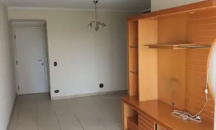 Apartamento com 03 dormitórios, 01 vaga, varanda, sala para ambiente de estar e jantar, 02 banheiros e amplo lazer no condomínio