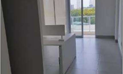 Sala comercial com estrutura para escritórios e consultórios no Braz Leme Offices. Prédio novo, localização privilegiada próximo à Marginal Tietê