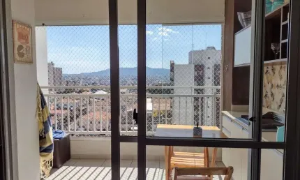 Apartamento com 03 dormitórios, varanda grill, fechada com vidros, 02 vagas de garagem, andar alto, excelente localização próximo a av bráz leme