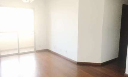 Apartamento, com 75 m² de área privativa, 3 dormitórios com armários embutidos, cozinha planejada, sala 2 ambientes, Varanda com tela e 02 vagas fixas