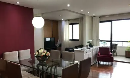 Apartamento no Bosque da Saúde com 03 dormitórios, 01 suíte, 02 vagas, varanda, andar alto com vista panorâmica, fino acabamento e lazer completo