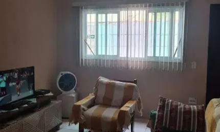 Casa com 2 quartos à venda em Guilhermina, Praia Grande 