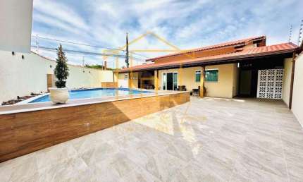 Casa para Venda em Itanhaém, Parque Augusto, 3 dormitórios, 2 suítes, 3 banheiros, 4 vagas