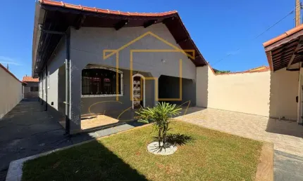 Casa para Venda em Itanhaém, Jardim Cibratel II, 4 dormitórios, 4 suítes, 5 banheiros, 3 vagas