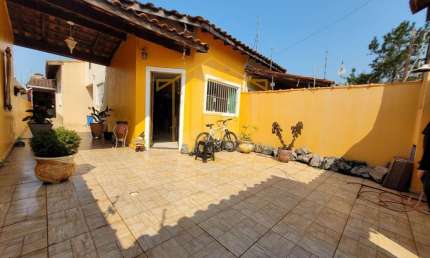 Casa para Venda em Itanhaém, Balneário Raul Cury, 2 dormitórios, 1 suíte, 3 banheiros, 4 vagas