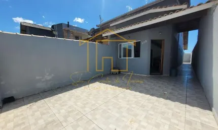Sobrado para Venda em Itanhaém, Jardim Grandesp, 3 dormitórios, 1 suíte, 2 banheiros, 2 vagas