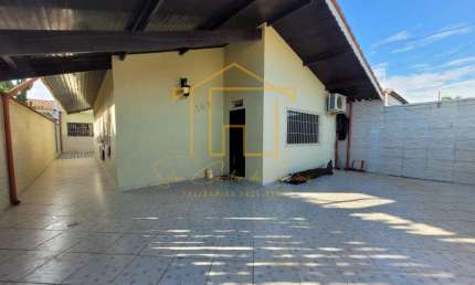 Casa para Venda em Itanhaém, Balneário Gaivota, 4 dormitórios, 2 suítes, 4 banheiros, 4 vagas