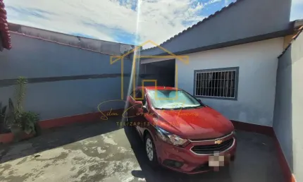 Casa para Venda em Itanhaém, Jardim Grandesp, 2 dormitórios, 2 banheiros, 3 vagas