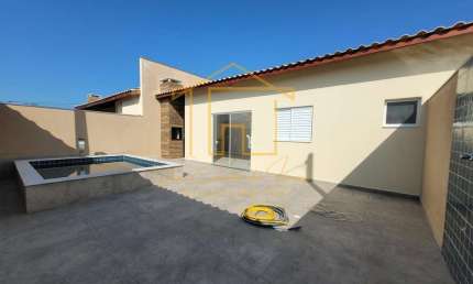 Casa para Venda em Itanhaém, Jardim Cibratel II, 2 dormitórios, 1 suíte, 2 banheiros, 2 vagas